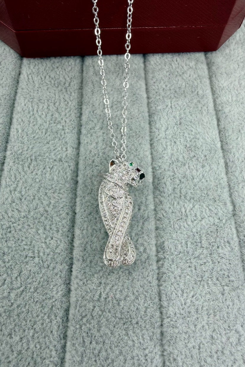 ¡®Veyra Jewelry¡¯Pave Fish Pendant Necklace