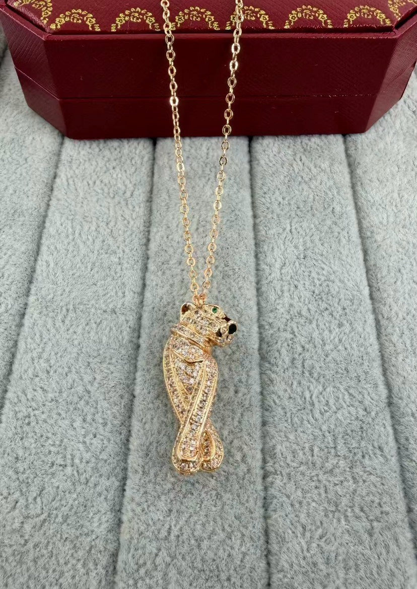 ¡®Veyra Jewelry¡¯Pave Fish Pendant Necklace