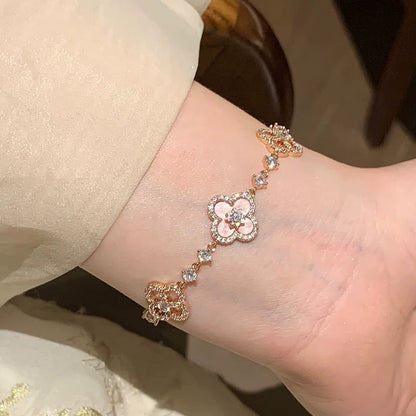 ¡®Veyra Jewelry¡¯CLOVER 5 MOTIF PINK BLUE RED WHITE BRACELET