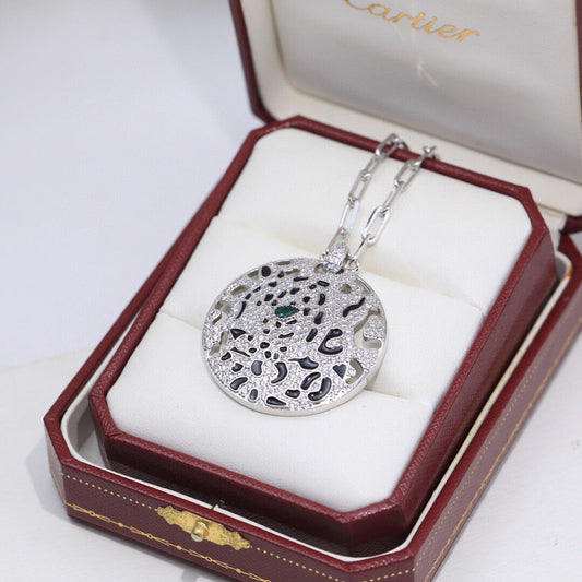 ¡®Veyra Jewelry¡¯Openwork Round Pendant Necklace