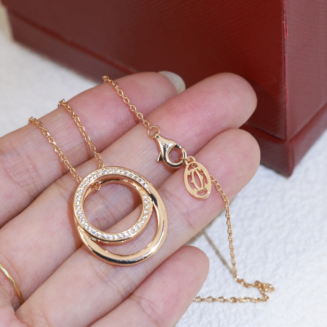 ¡®Veyra Jewelry¡¯Double Circle Pendant Necklace