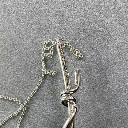 [Veyra Jewelry]T House Diamond-Studded Knot Necklace