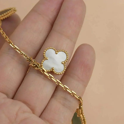 ¡®Veyra Jewelry¡¯LUCKY SPRING 5 MOTIF GOLD BRACELET