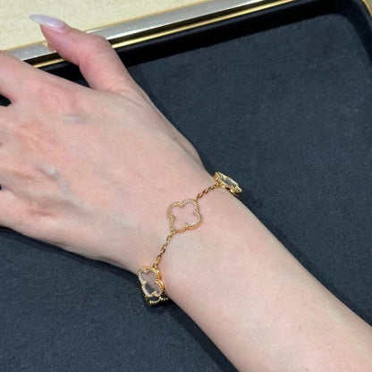 [Veyra Jewelry]New CLOVER 5 MOTIF ROCK CRYSTAL BRACELET
