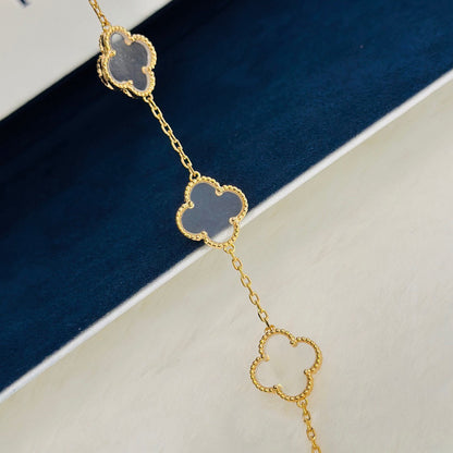 [Veyra Jewelry]New CLOVER 5 MOTIF ROCK CRYSTAL BRACELET