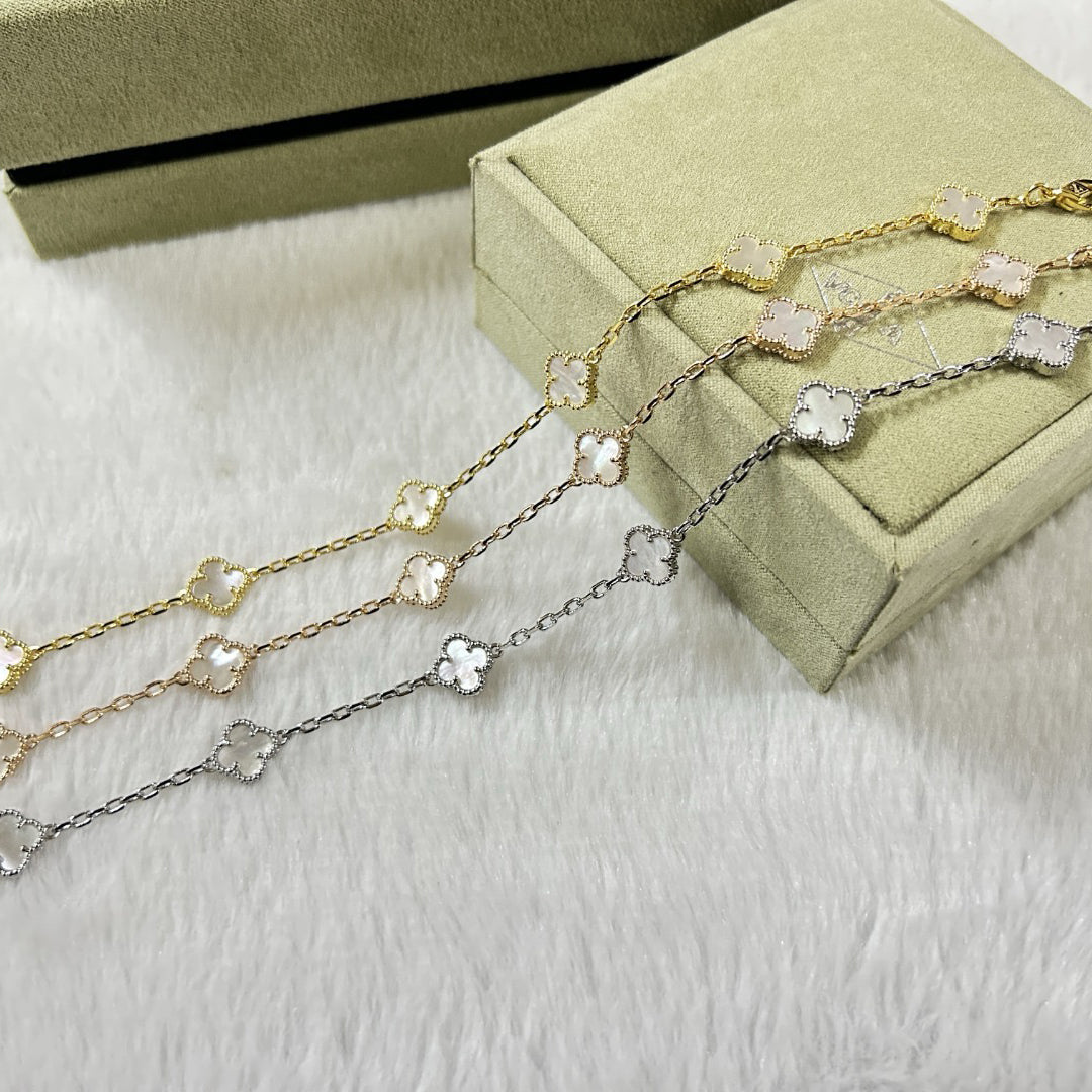 [¡®Veyra Jewelry¡¯]CLOVER 6 MOTIF WHITE MOP BRACELET