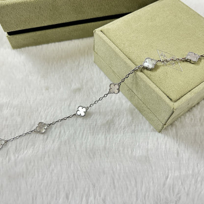 [¡®Veyra Jewelry¡¯]CLOVER 6 MOTIF WHITE MOP BRACELET