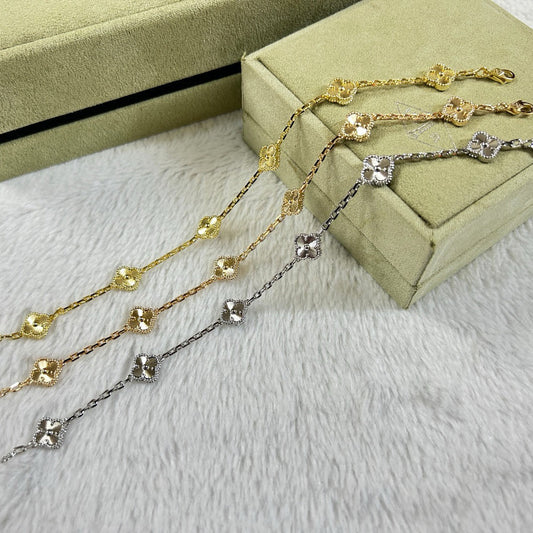 [Veyra Jewelry]New CLOVER 6 MOTIF DIAMOND BRACELET