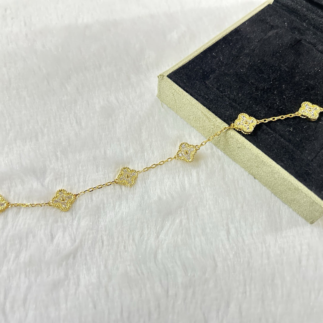 [Veyra Jewelry]New CLOVER 6 MOTIF DIAMOND BRACELET