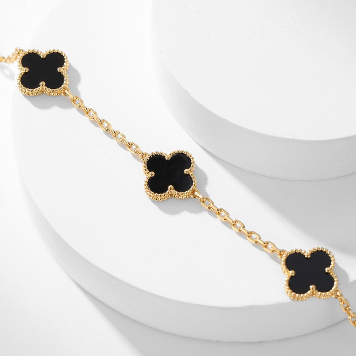 ¡®Veyra Jewelry¡¯CLOVER 10 MOTIFS ONYX NECKLACE