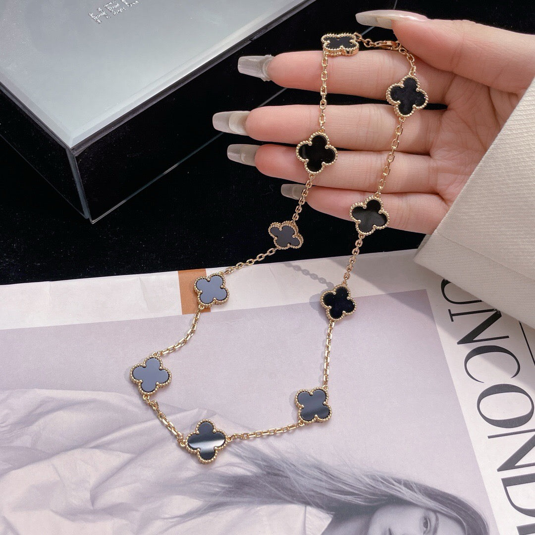 ¡®Veyra Jewelry¡¯CLOVER 10 MOTIFS ONYX NECKLACE