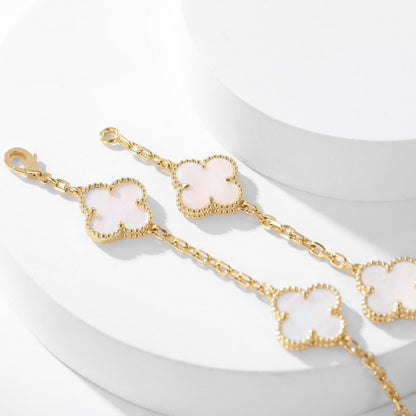 ¡®Veyra Jewelry¡¯CLOVER 10 MOTIFS WHITE MOTHER OF PEARL NECKLACE
