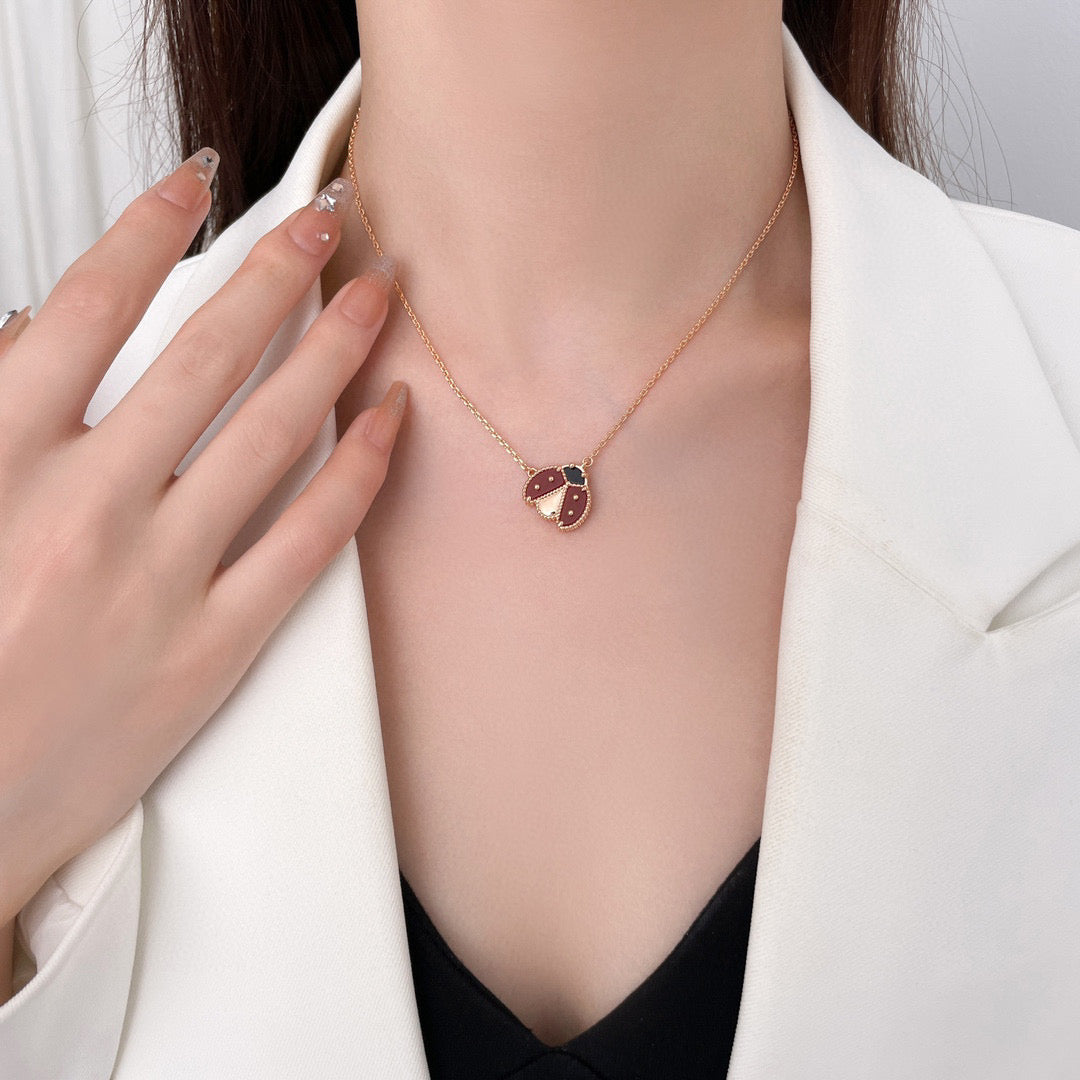 ¡®Veyra Jewelry¡¯LUCKY  CARNELIANS LADYBUG NECKLACE