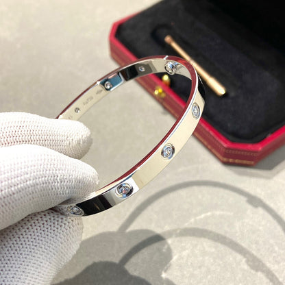 ¡®Veyra Jewelry¡¯LOVE BRACELET 6.1MM 10 DIAMONDS