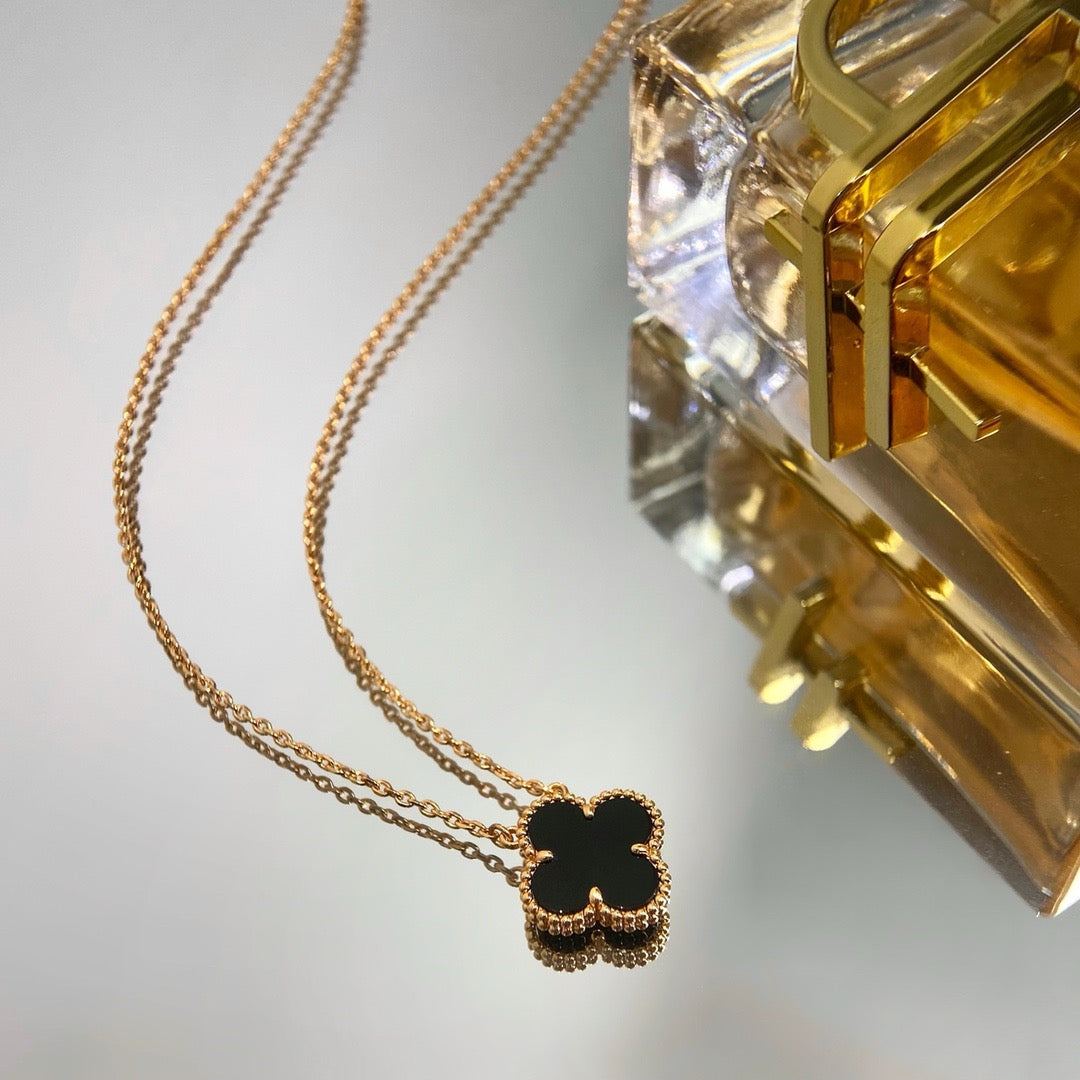 ¡®Veyra Jewelry¡¯CLOVER 15MM BLACK ONYX SINGLE FLOWER NECKLACE