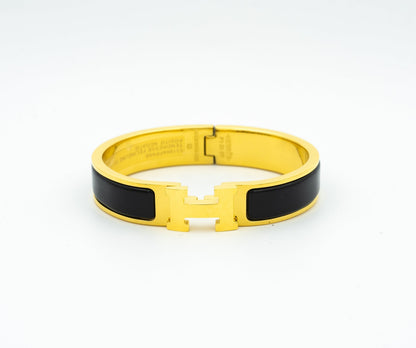 ¡®Veyra Jewelry¡¯H BLACK BRACELET