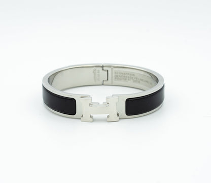 ¡®Veyra Jewelry¡¯H BLACK BRACELET