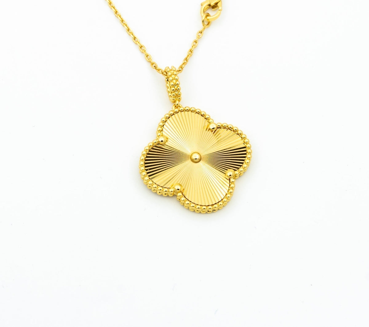 ¡®Veyra Jewelry¡¯CLOVER 25MM PEDANT NECKLACE GOLD