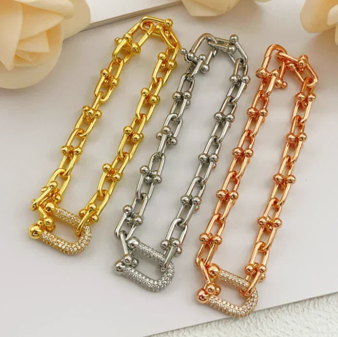 [Veyra Jewelry] TF HORSESHOE BUCKLE DIAMOND BRACELET