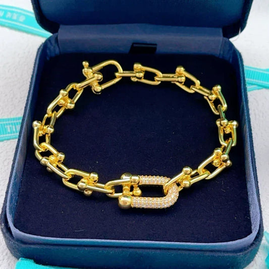 [Veyra Jewelry] TF HORSESHOE BUCKLE DIAMOND BRACELET