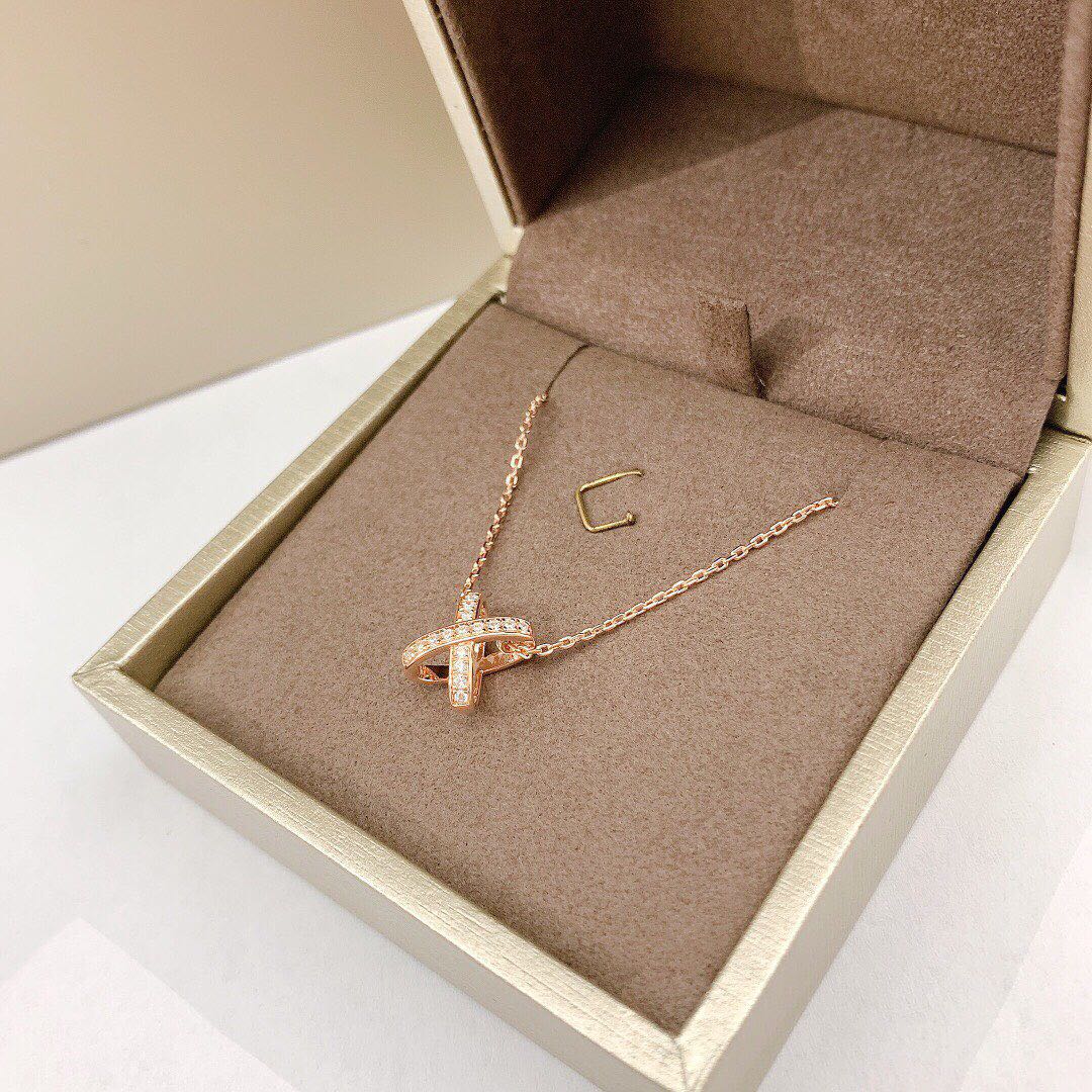 ¡®Veyra Jewelry¡¯JEUX DE DIAMOND NECKLACE