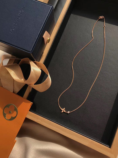 ¡®Veyra Jewelry¡¯BLOSSOM PENDANT PINK GOLD AND DIAMOND