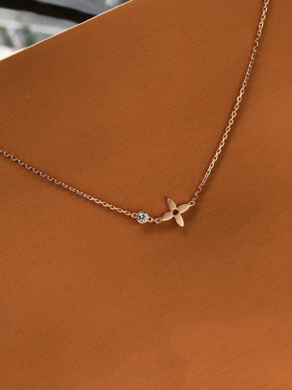 ¡®Veyra Jewelry¡¯BLOSSOM PENDANT PINK GOLD AND DIAMOND