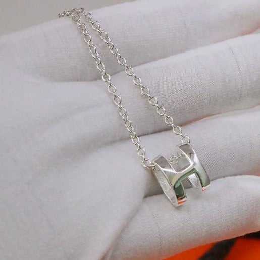 ¡®Veyra Jewelry¡¯HM NECKLACE H LETTER OVAL SERIES