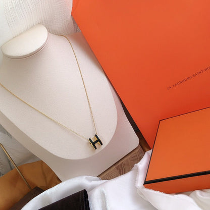 ¡®Veyra Jewelry¡¯HM CLIC BLACK ENAMEL GOLD NECKLACE