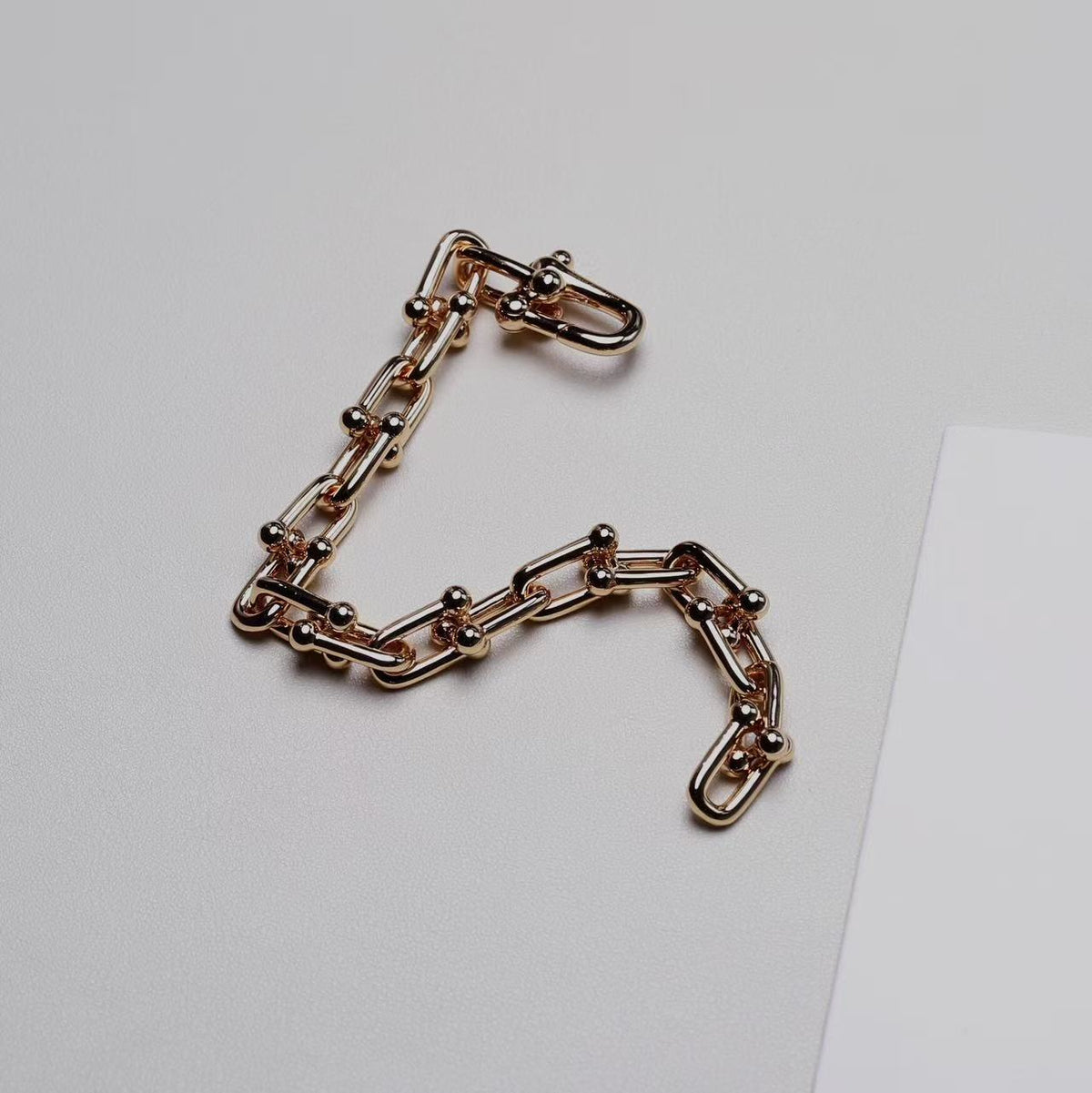[Veyra Jewelry] T Brand, bracelet