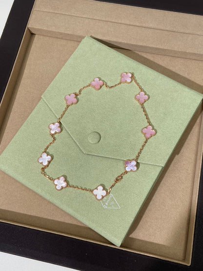 [Veyra Jewelry] Pink Necklace with Ten Clover Designs