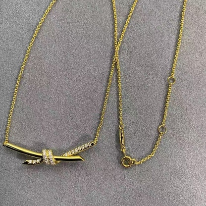 [Veyra Jewelry]T House Diamond-Studded Knot Necklace