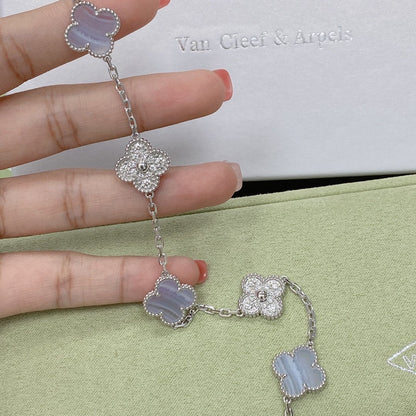 [Veyra Jewelry]New  CLOVER 5 MOTIF PURPLE CHALCEDONY BRACELET COLLECTION
