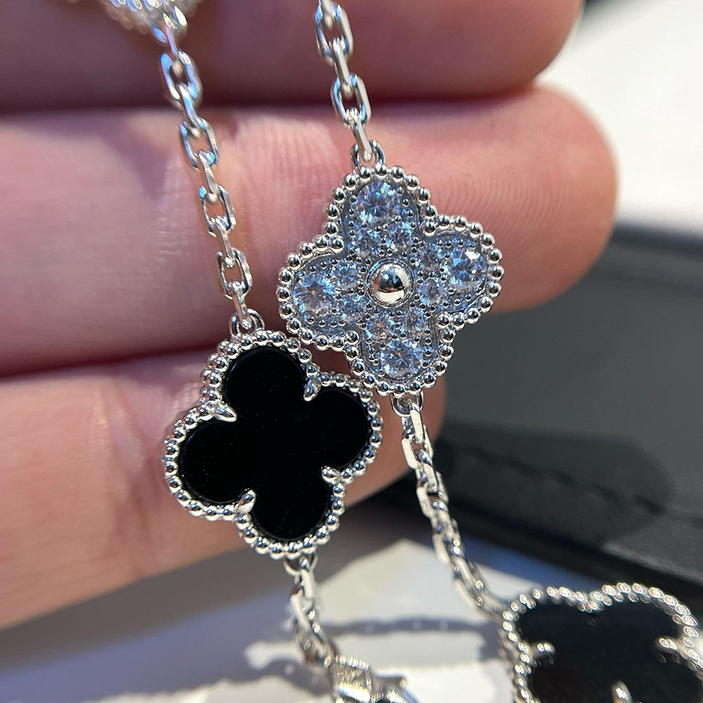 [Veyra Jewelry]New CLOVER 5 MOTIF ONYXS BRACELET COLLECTION