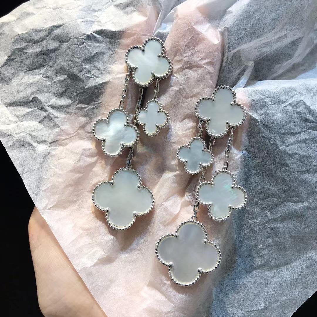 ¡®Veyra Jewelry¡¯CLOVER EARRINGS WHITE MOP 4 MOTIFS SILVER