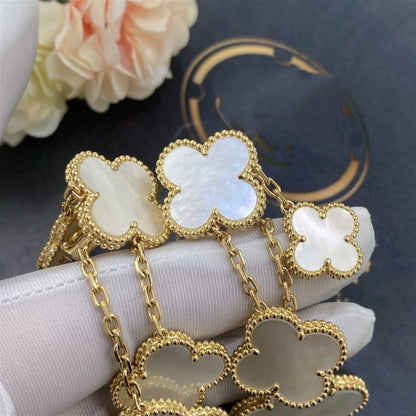 ¡®Veyra Jewelry¡¯CLOVER EARRINGS WHITE MOP 4 MOTIFS GOLD