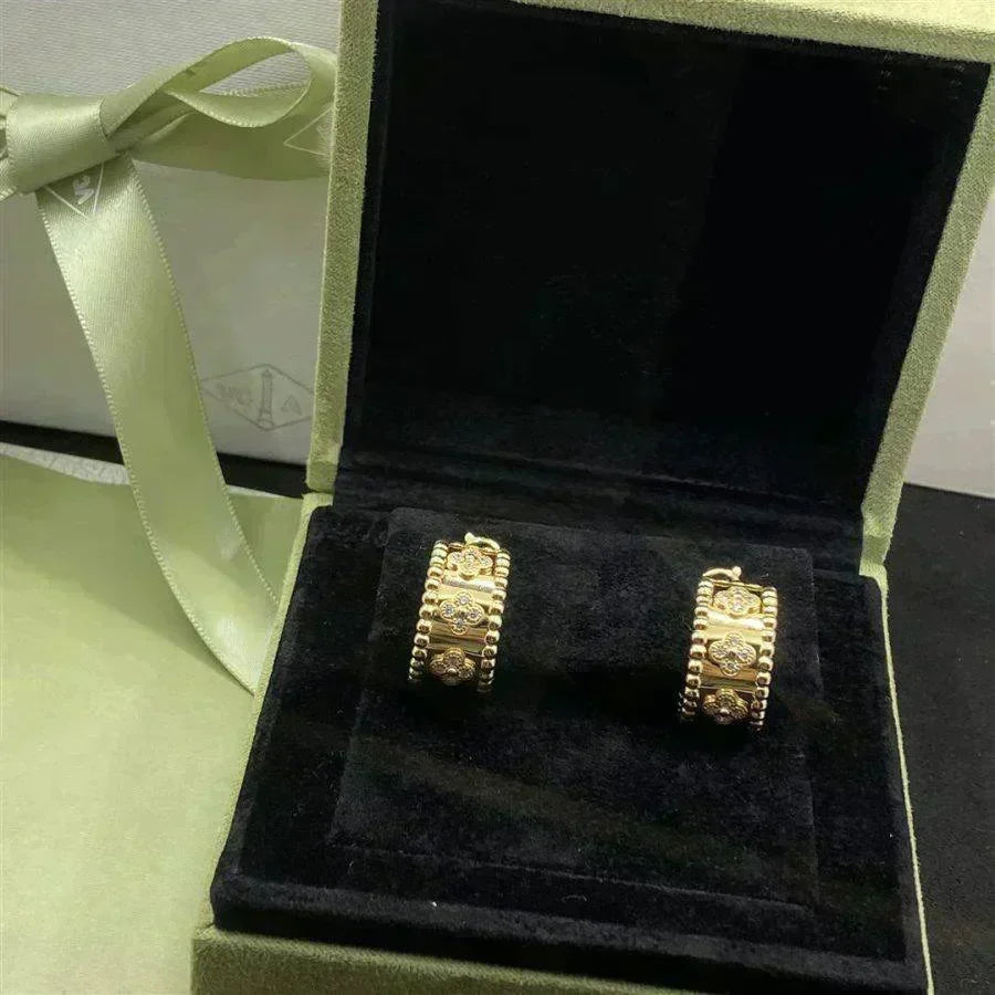 ¡®Veyra Jewelry¡¯PERLEE DIAMOND EARRINGS