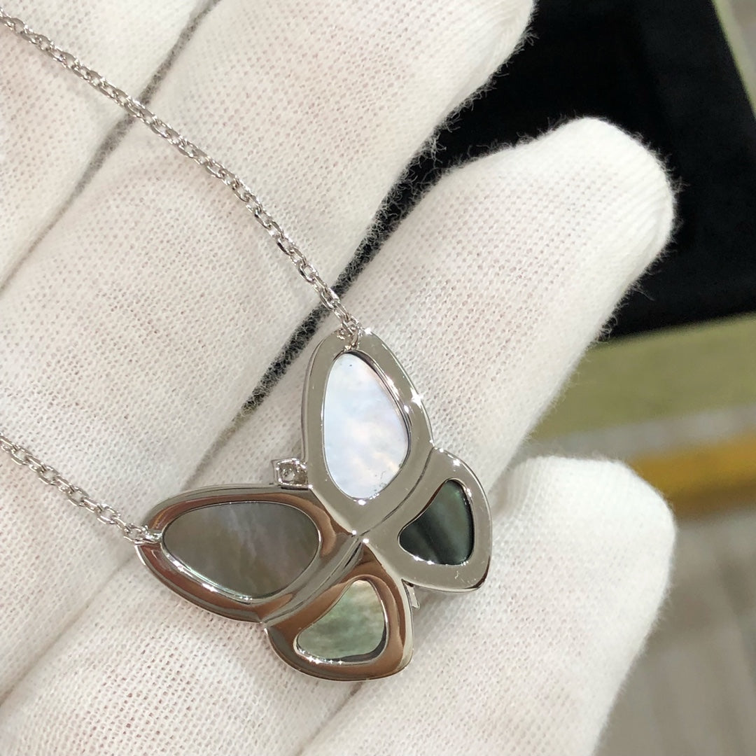 ¡®Veyra Jewelry¡¯LARGE BUTTERFLY SILVER PENDANT DIAMOND NECKLACE